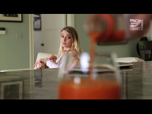 ❤️ Ti fi cho ak Tit gwo ak Pussy sere vin kòk chante soti nan defisi, men trè difisil ️❌ Videyo sèks nan nou ❤